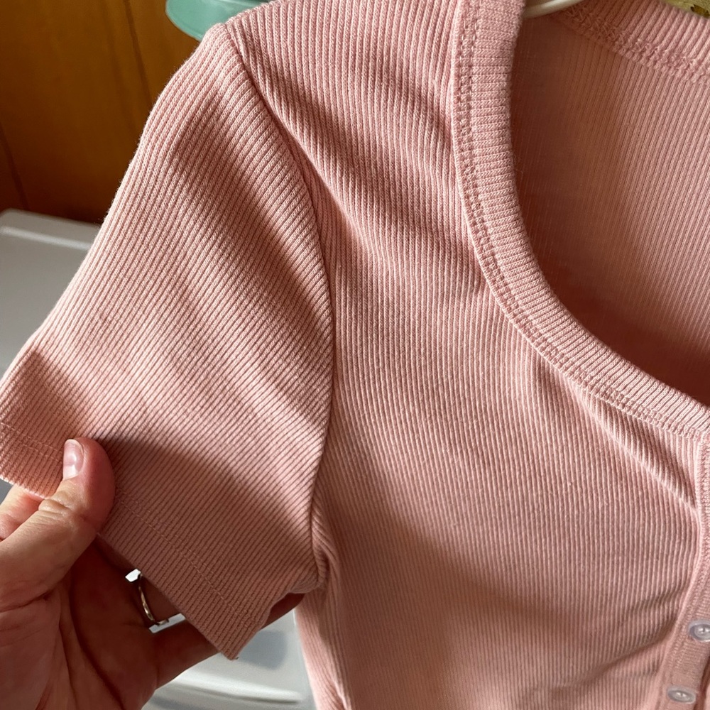 Button Ribbed T-Shirt - Picture 3 of 3